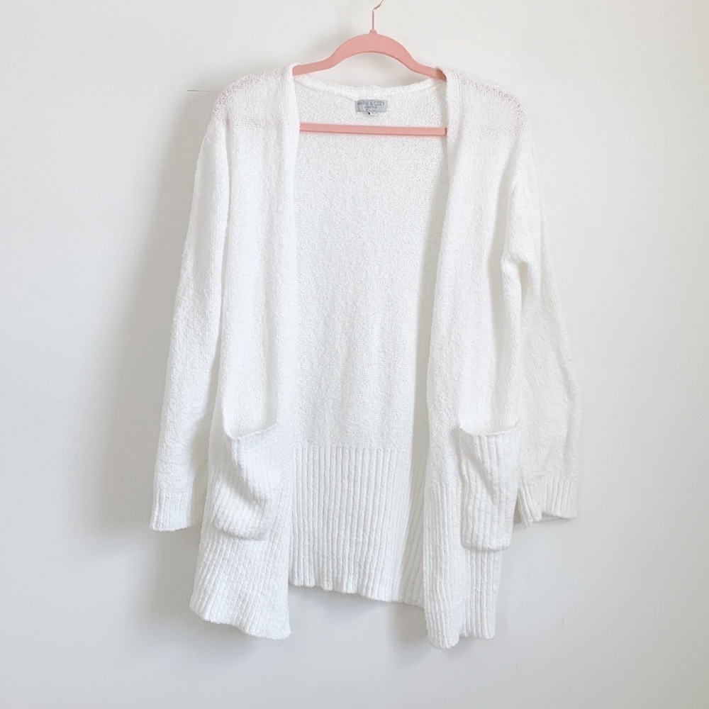 Warm & Cozy Lifestyle White Open front Oversized Cardigan small